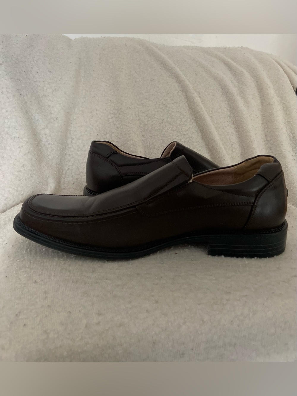Classic Men's Slip-On Leather Loafers in Dark Brown - Picture 3 of 6
